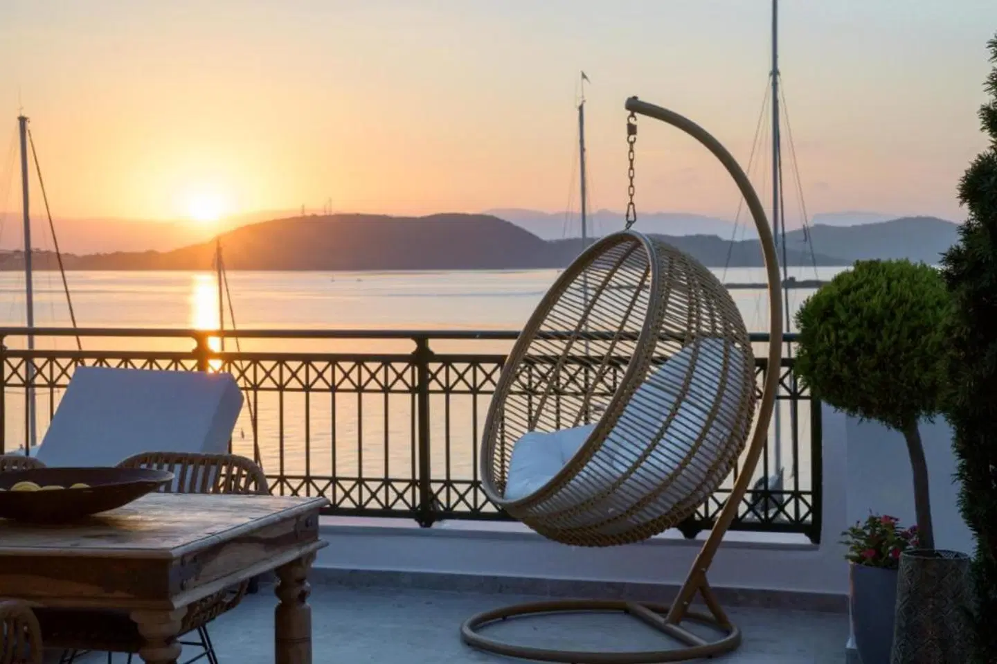 The Well View Terrasse