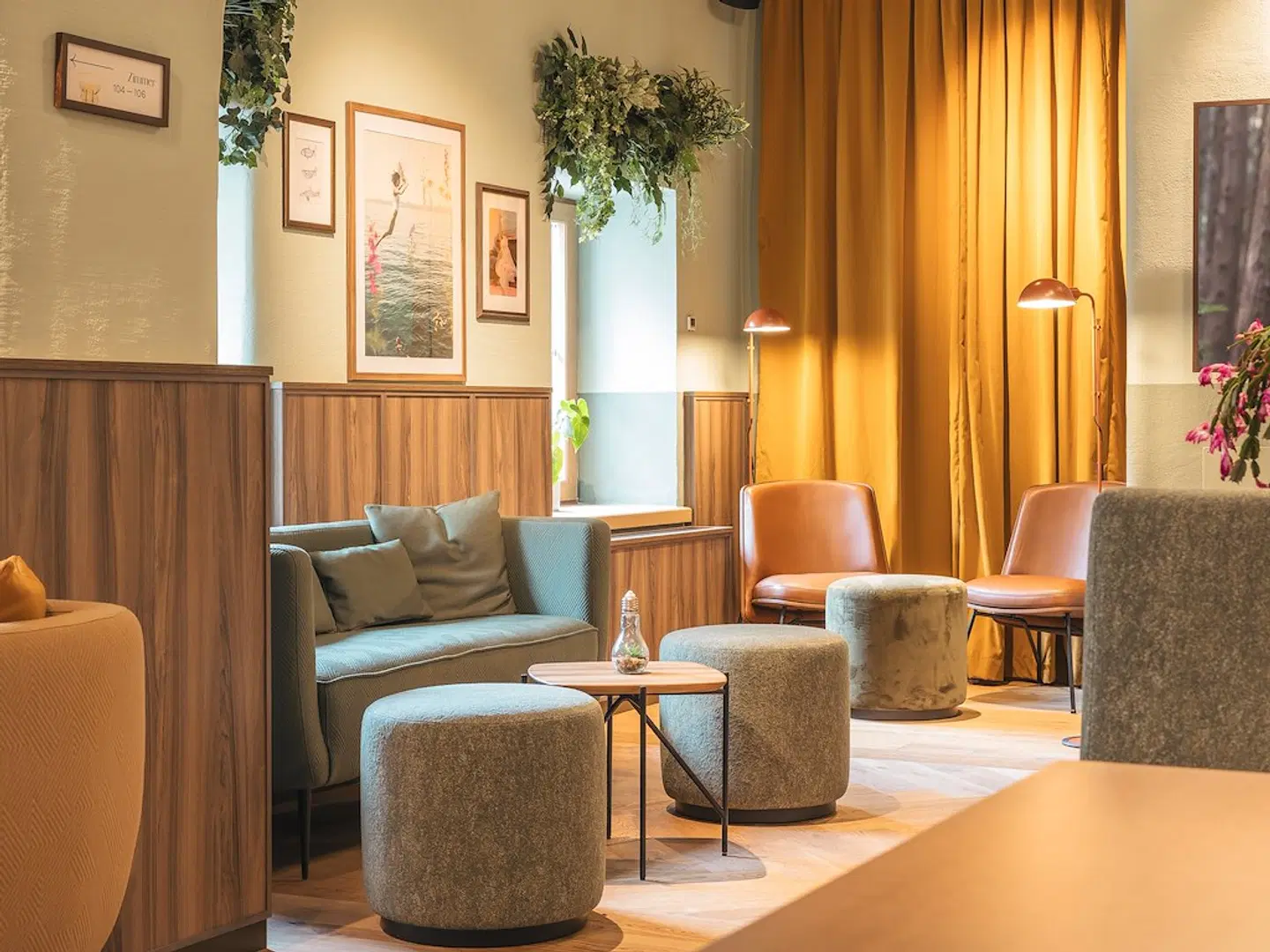 Fish Inn Zell LOUNGE_LOBBY
