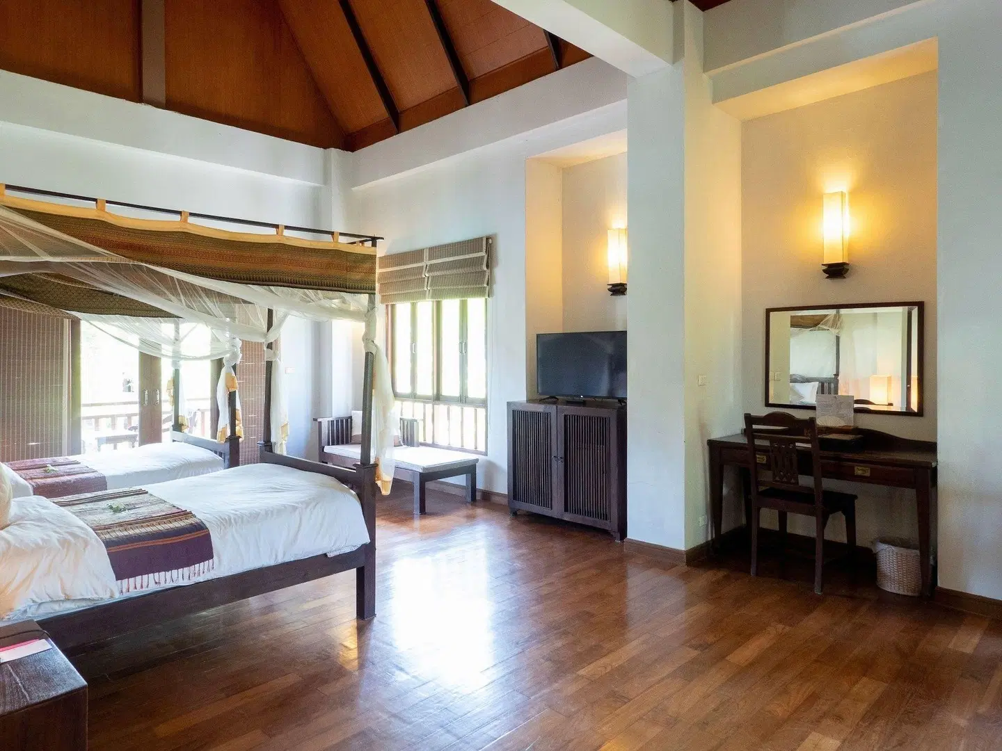 Royal Lanta Resort & Spa ROOM_EXAMPLE