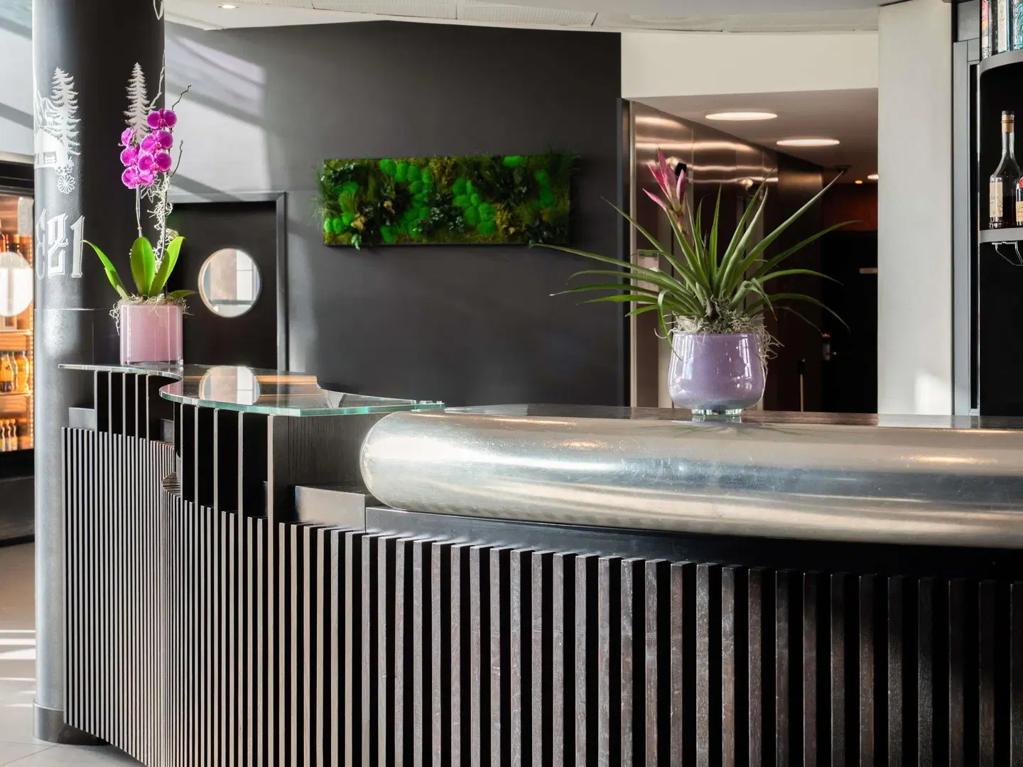 Novotel Suites Geneve Aeroport Hotel HEALTH_BEAUTY