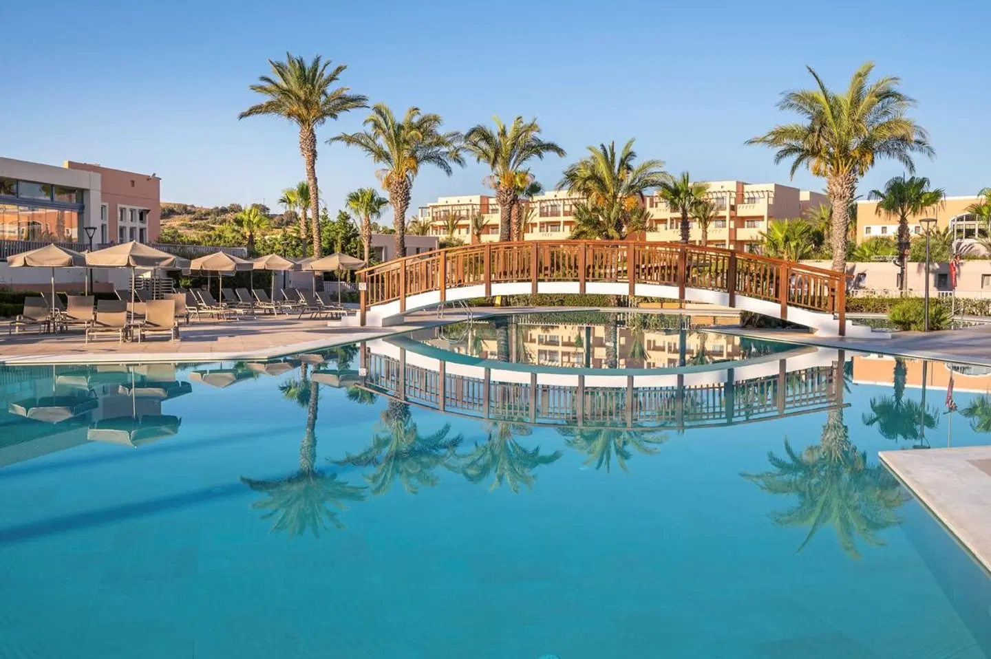 Horizon Beach Resort OUTDOOR_POOL