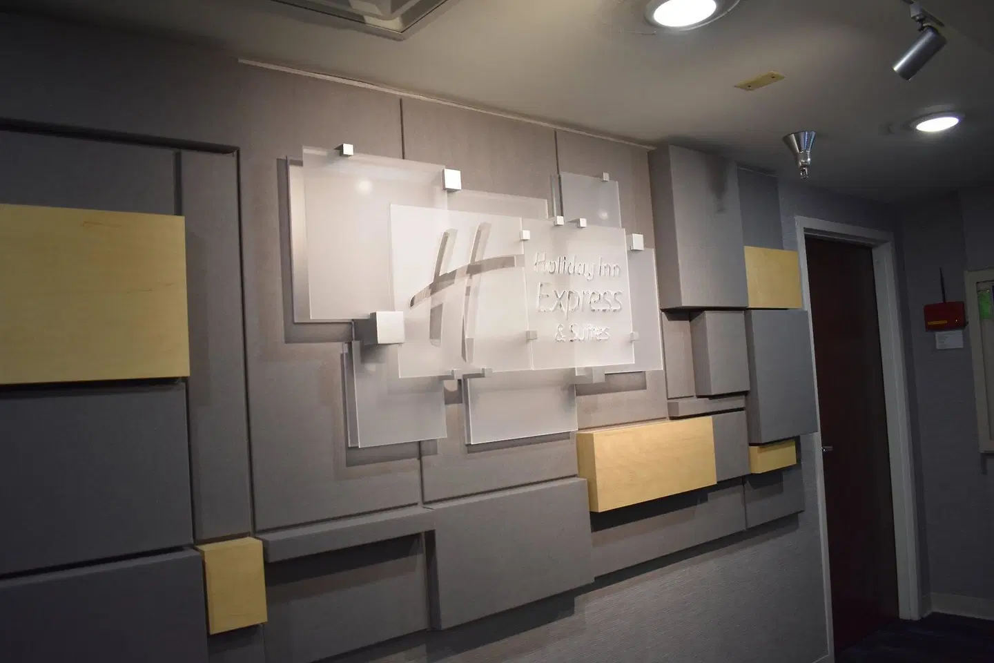 Holiday Inn Express & Suites Brentwood North-Nashville Area by IHG LOUNGE_LOBBY