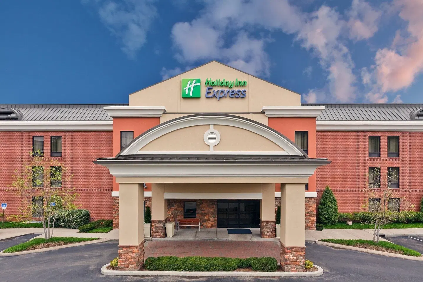 Holiday Inn Express & Suites Brentwood North-Nashville Area by IHG EXTERIOR