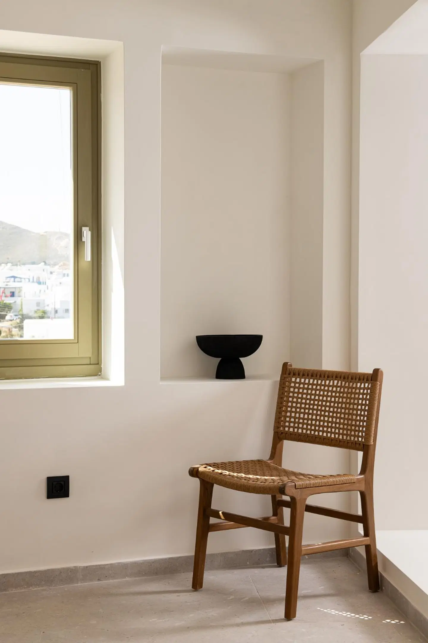 Mazee Paros ROOM_EXAMPLE