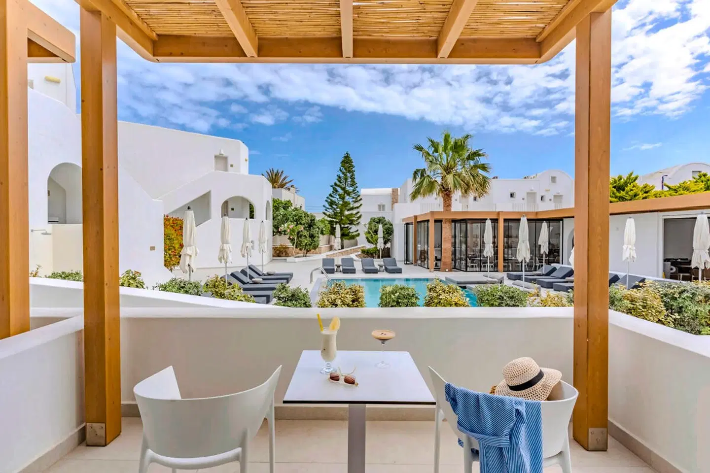 Aegean Plaza Terrasse