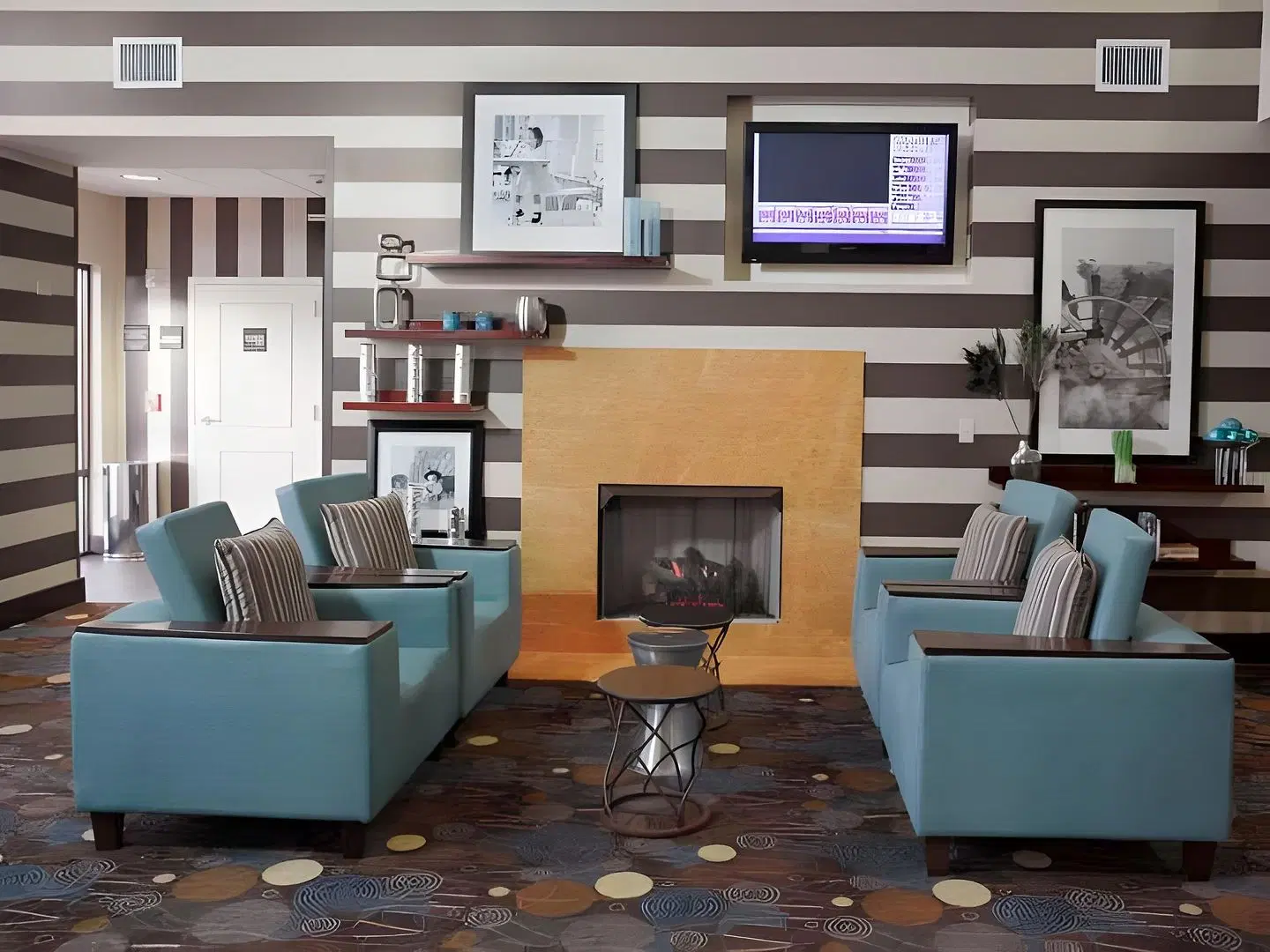 Hampton Inn & Suites Nashville at Opryland LOUNGE_LOBBY