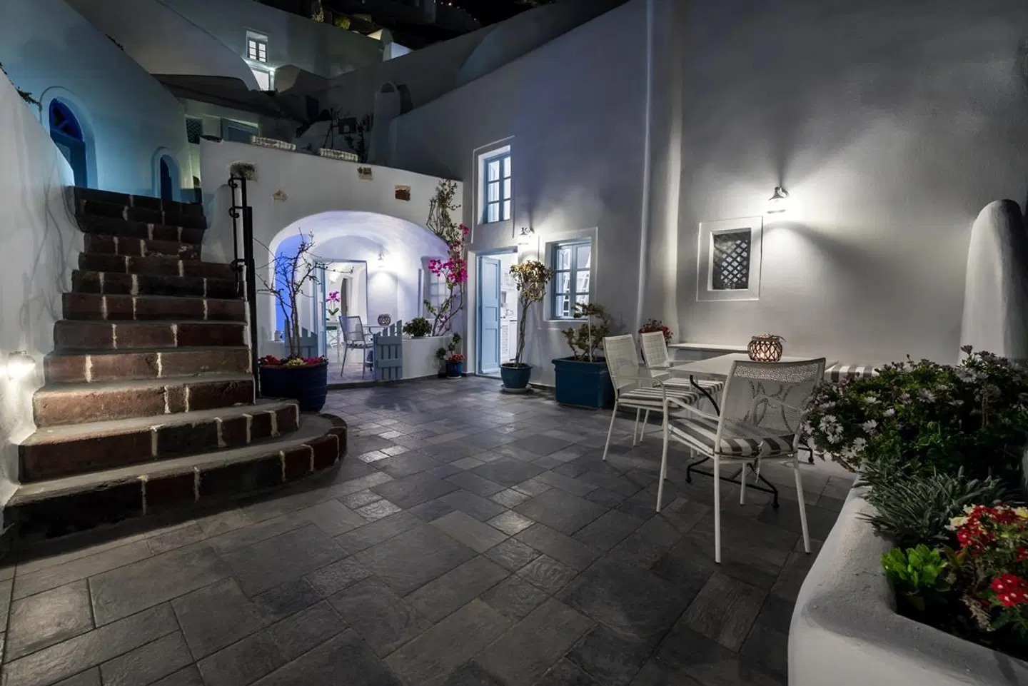 Aris Caves SPORTS_AND_LEISURE