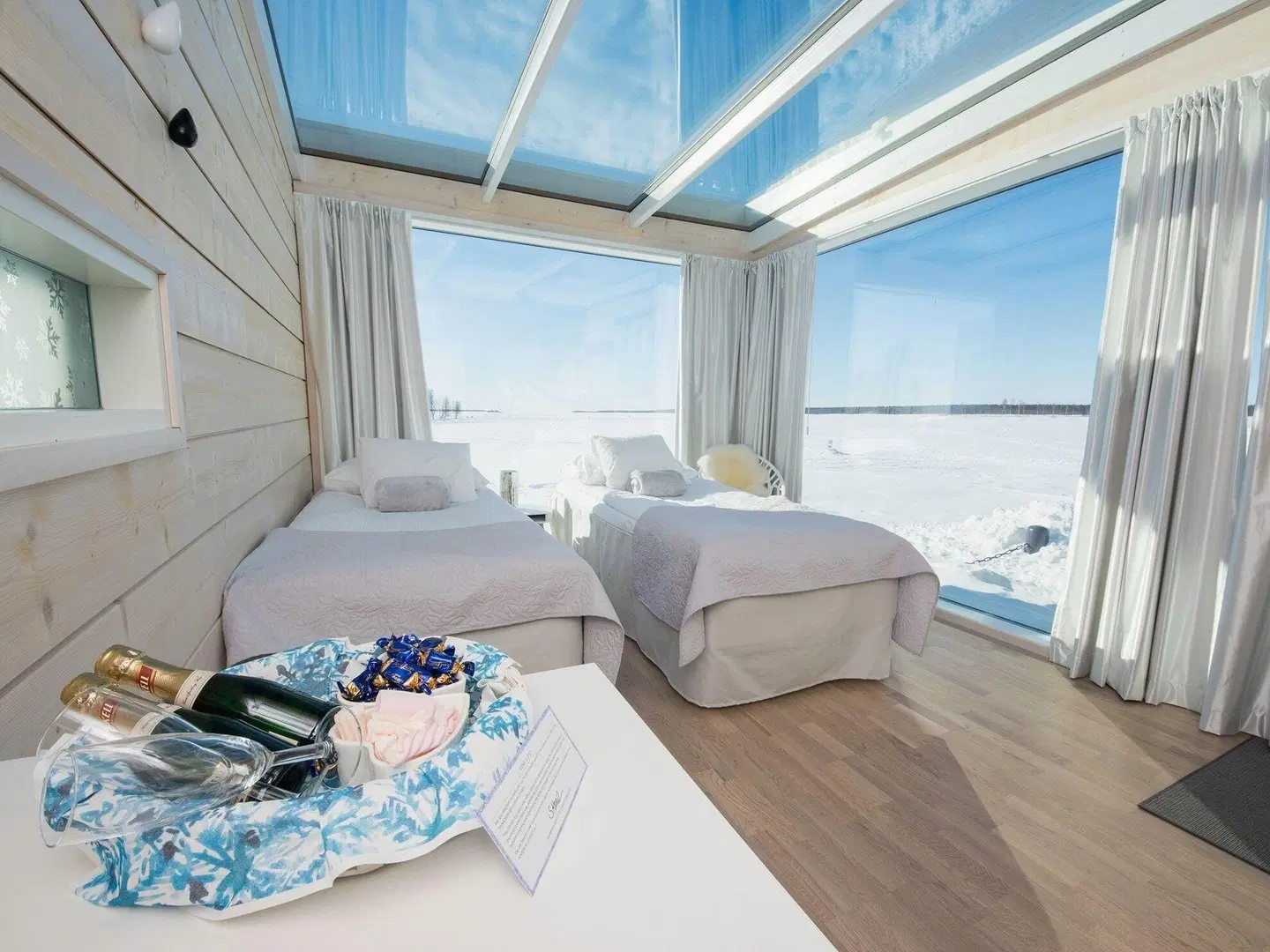 Seaside Glass Villas ROOM_EXAMPLE