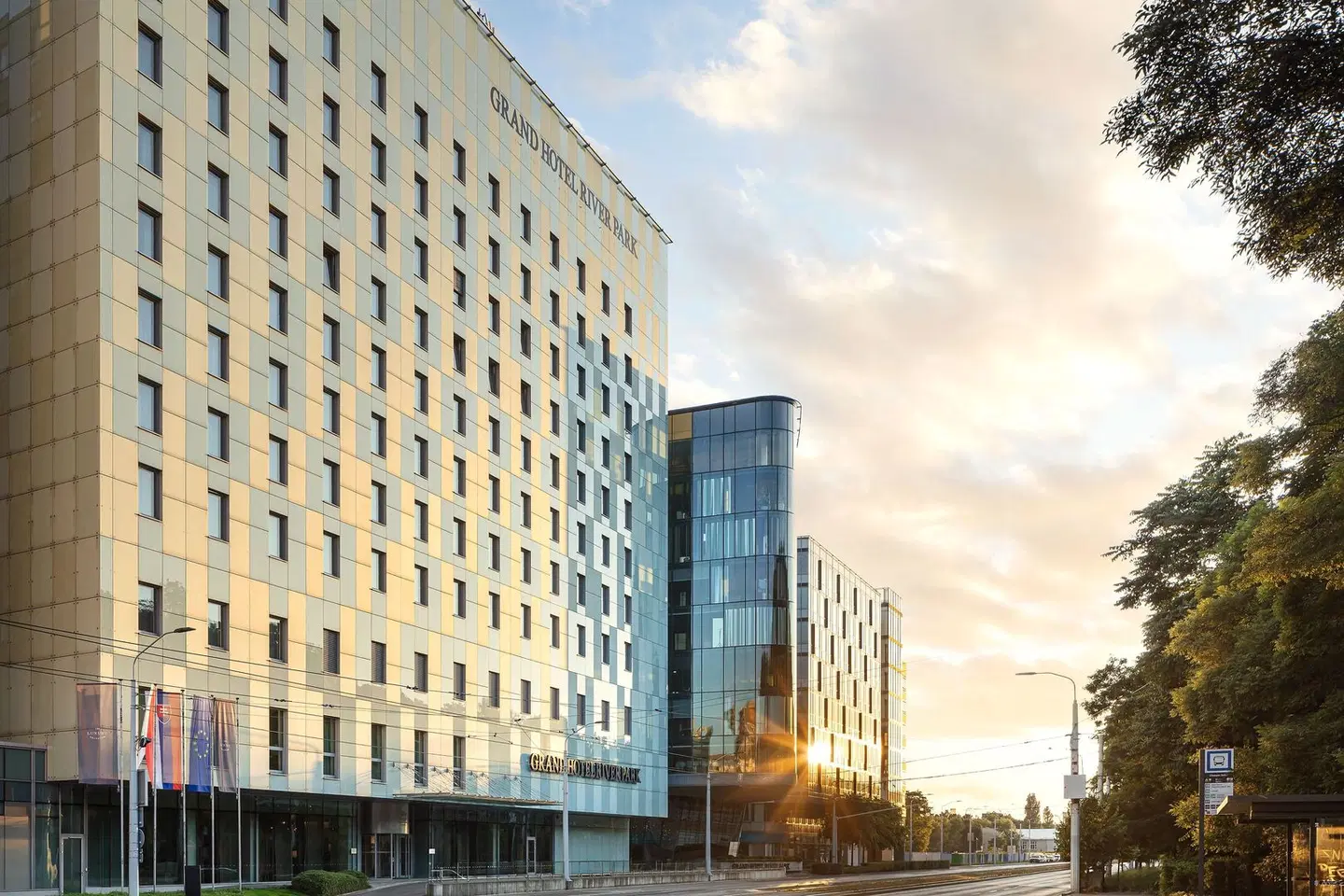 Grand Hotel River Park, a Luxury Collection Hotel, Bratislava EXTERIOR
