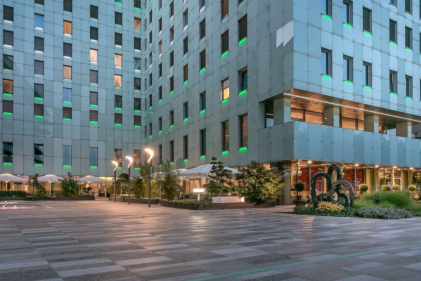 Grand Hotel River Park, a Luxury Collection Hotel, Bratislava EXTERIOR