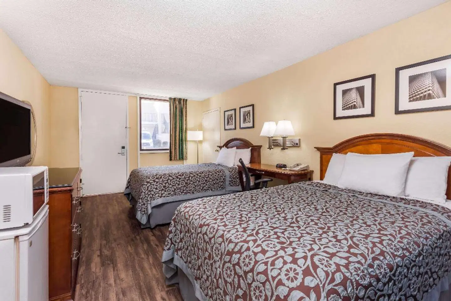 Days Inn by Wyndham College Park Airport Best Road ROOM_EXAMPLE