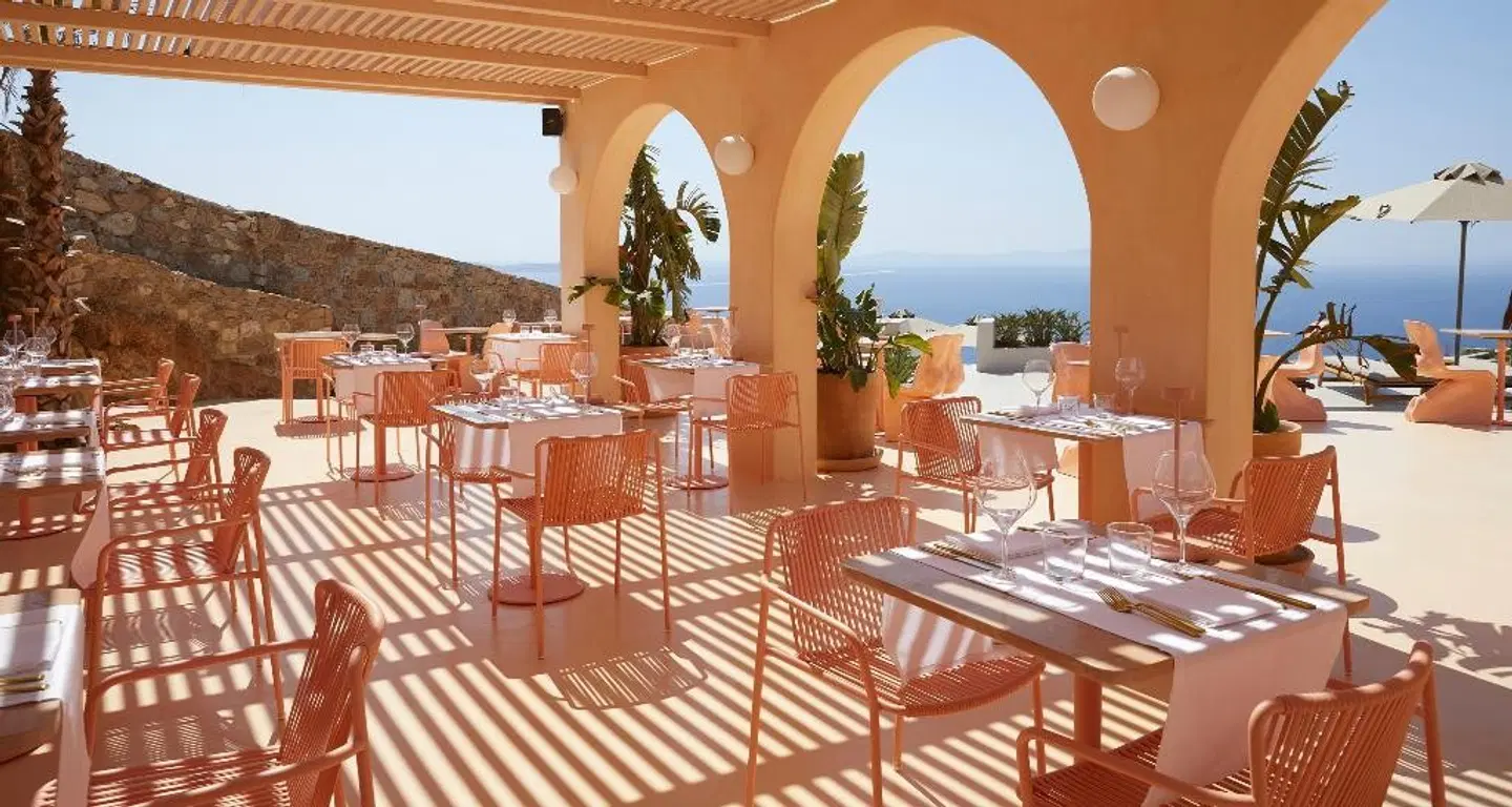 Collini Hotel Mykonos  WorldHotels Elite Terrasse