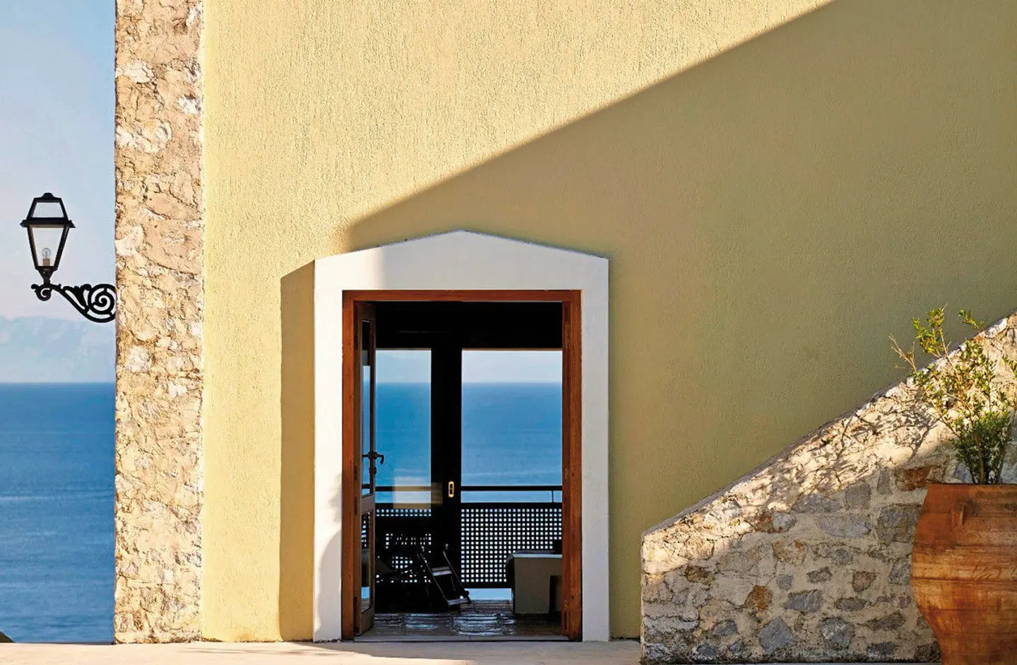 Atrium ROOM_EXAMPLE