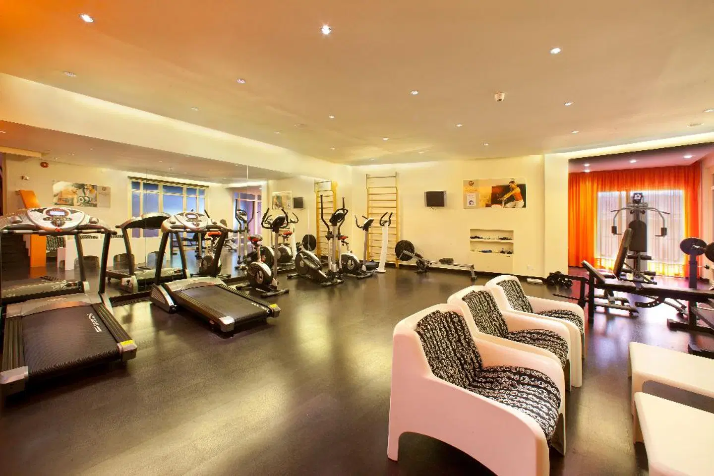 Continental SPORTS_AND_LEISURE