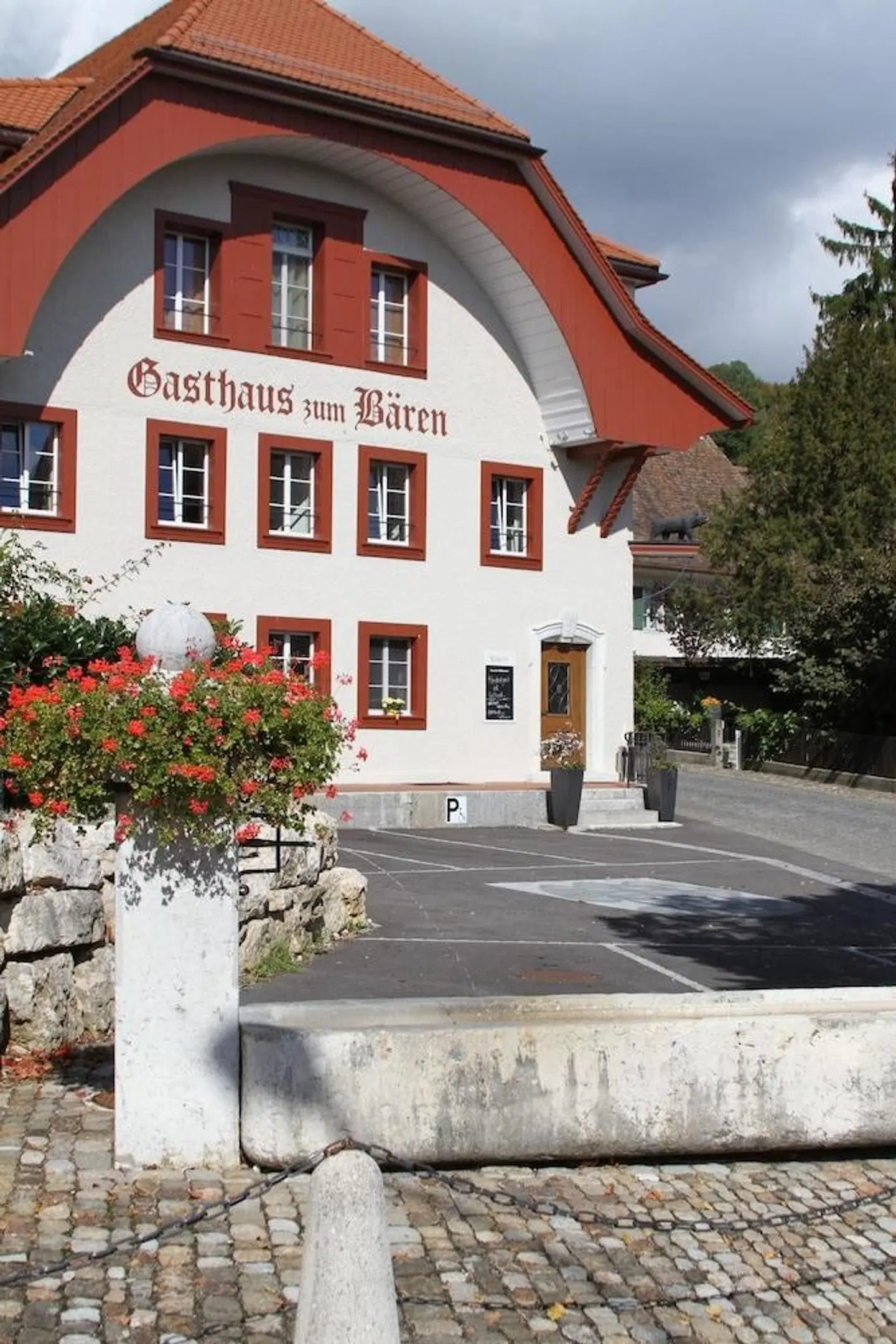 Bären EXTERIOR
