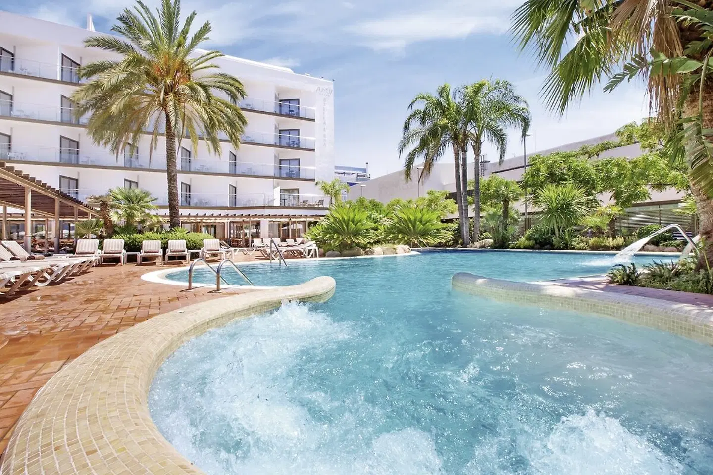 Sumus Hotel Stella & Spa OUTDOOR_POOL