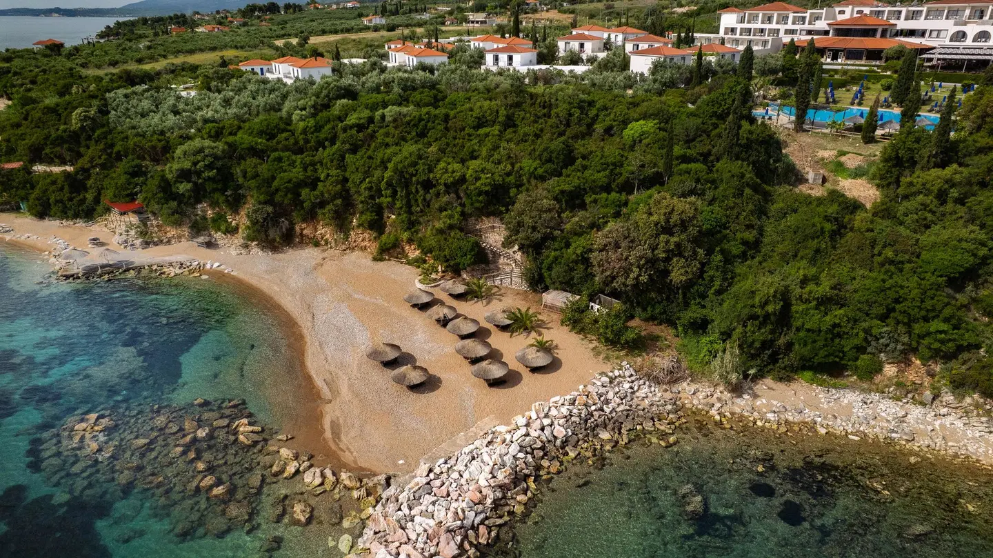 Sunrise Village Beach Hotel EXTERIOR