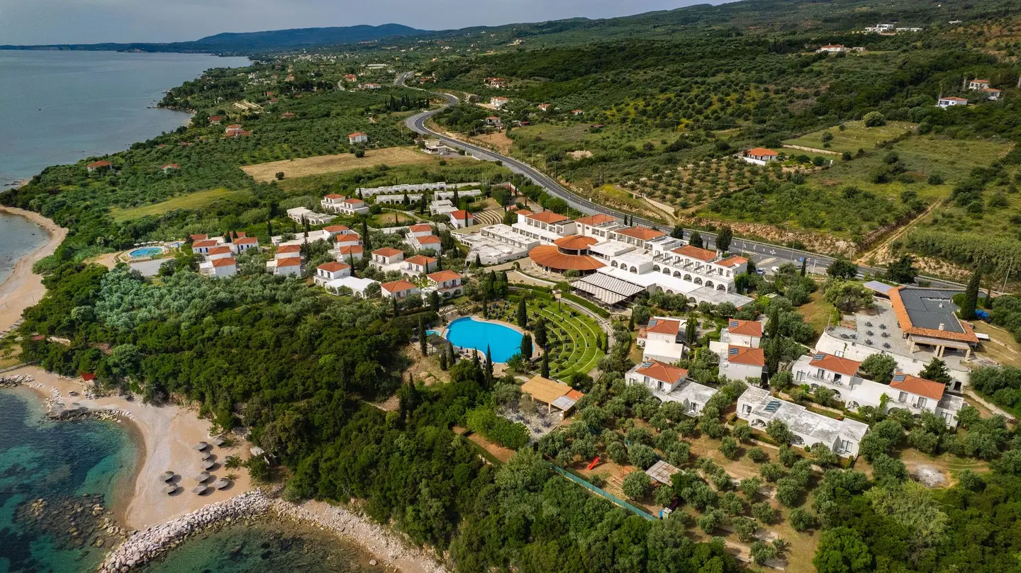 Sunrise Village Beach Hotel EXTERIOR
