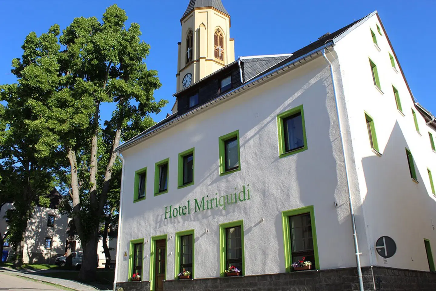 Hotel Miriquidi EXTERIOR