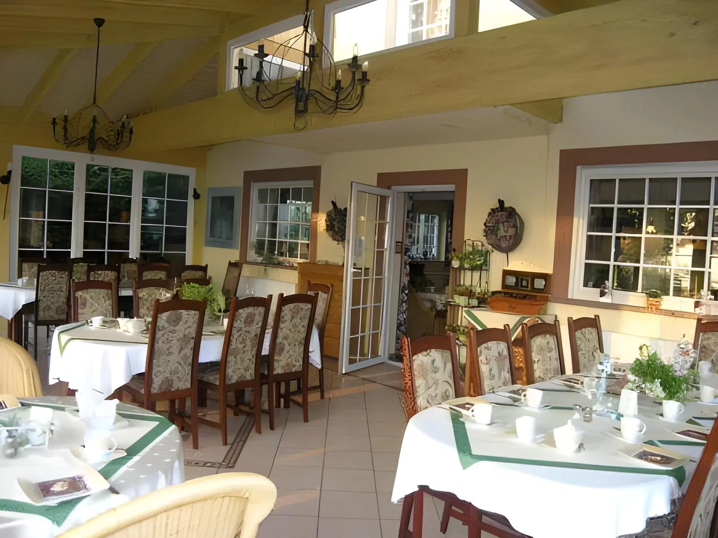Villa Magnolia Restaurant