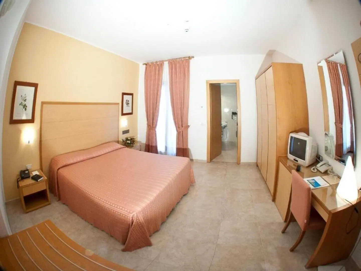 Degli Aranci ROOM_EXAMPLE