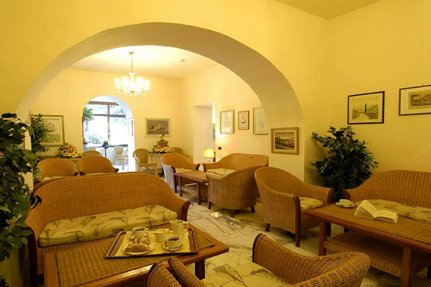 Eden LOUNGE_LOBBY