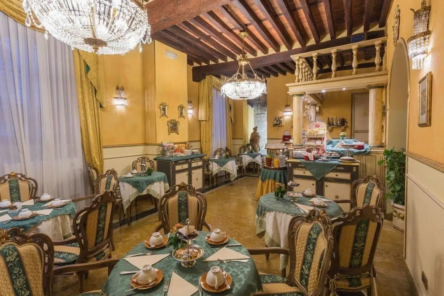 Palazzo Alexander Restaurant