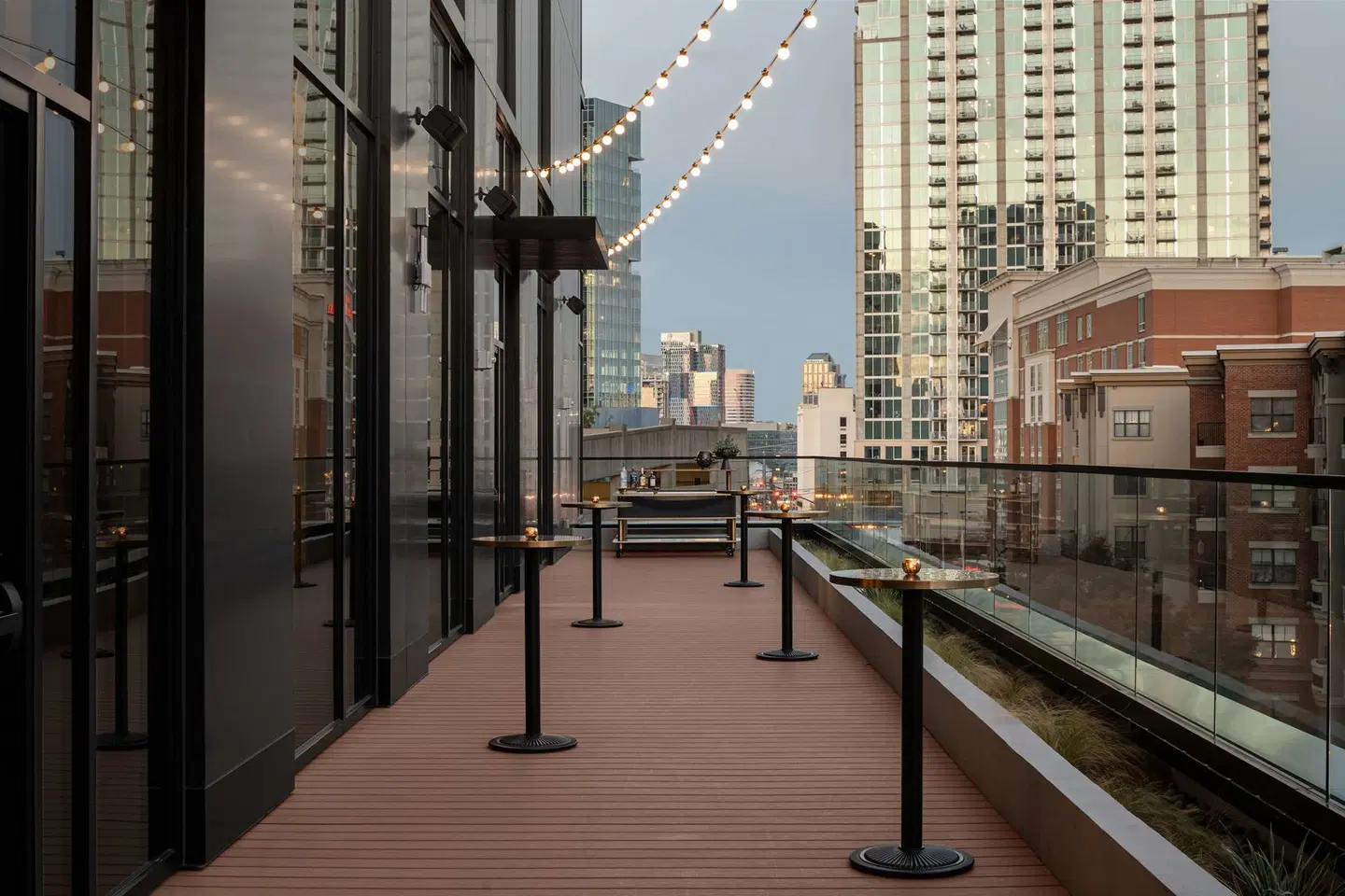 Hotel Fraye Nashville Midtown, Curio Collection By Hilton Terrasse