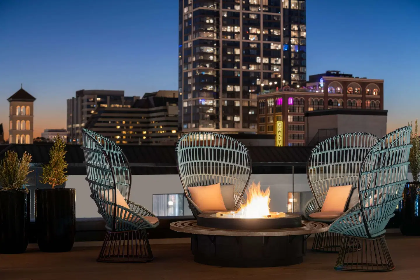Hotel Fraye Nashville Midtown, Curio Collection By Hilton Terrasse