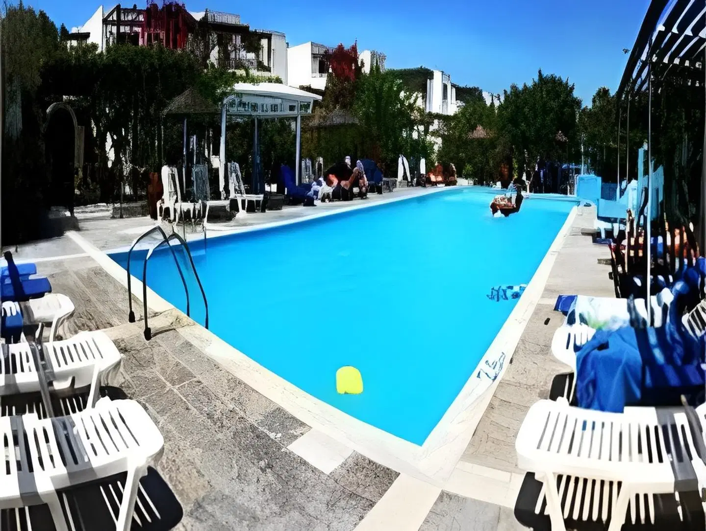 Rivari Santorini Hotel OUTDOOR_POOL