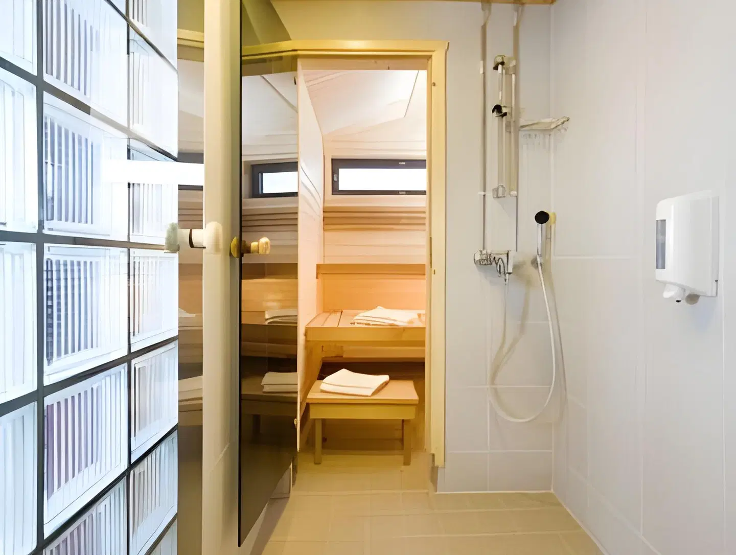 Holiday Club Pyhä HolySuites Badezimmer