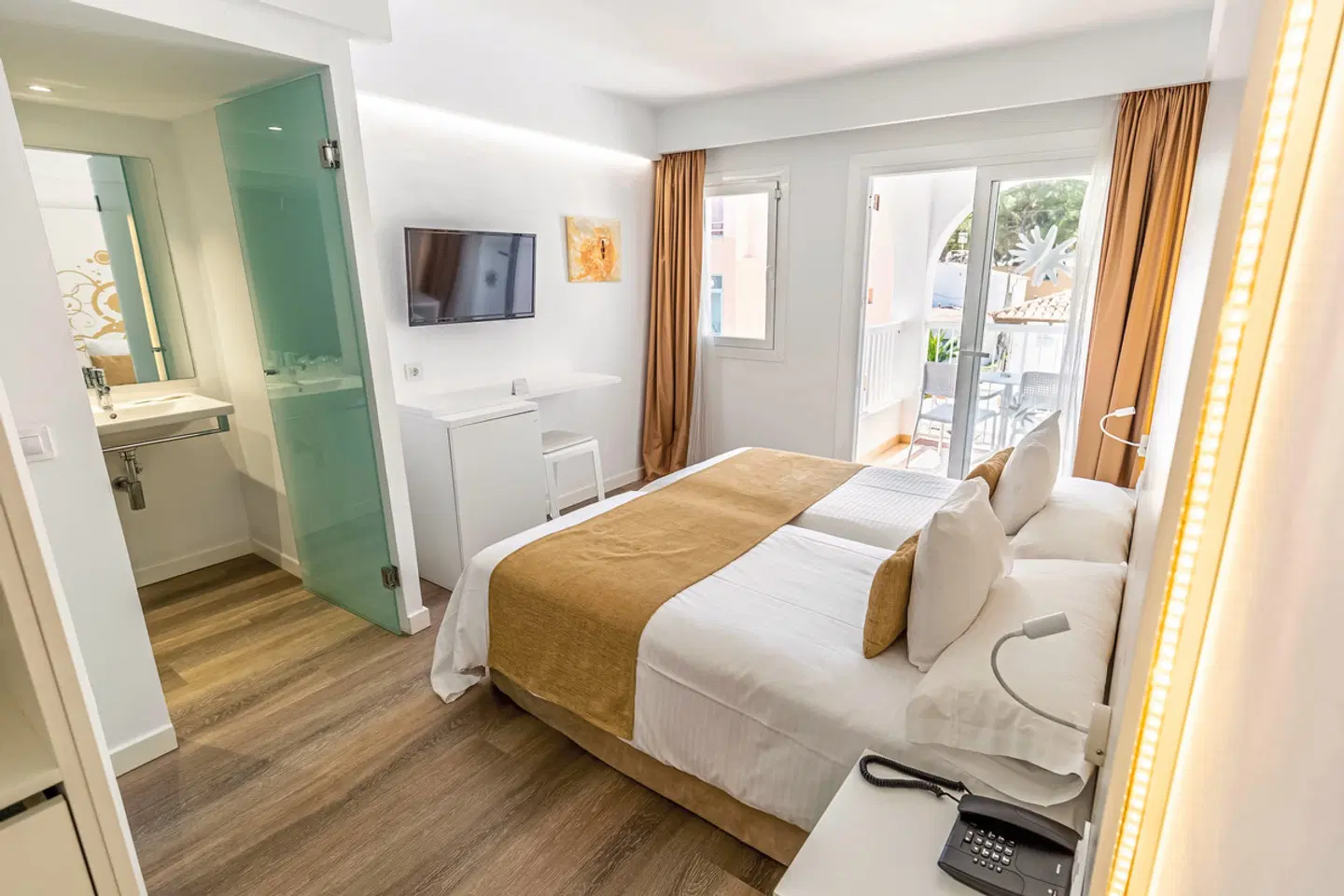 BQ Cala Ratjada ROOM_EXAMPLE