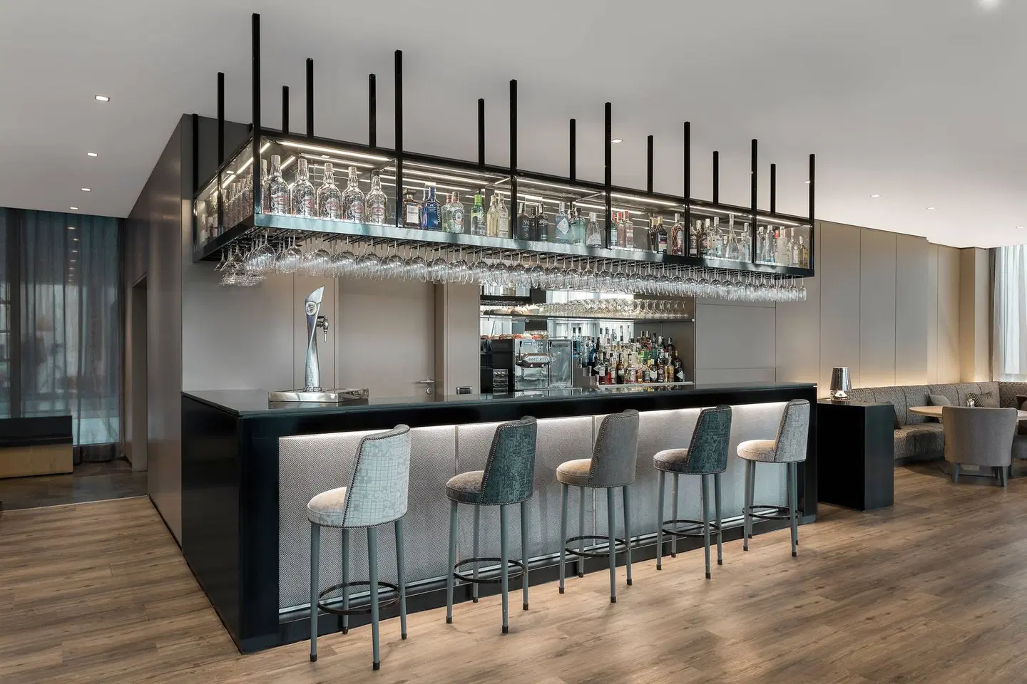 AC Hotel by Marriott La Finca Bar