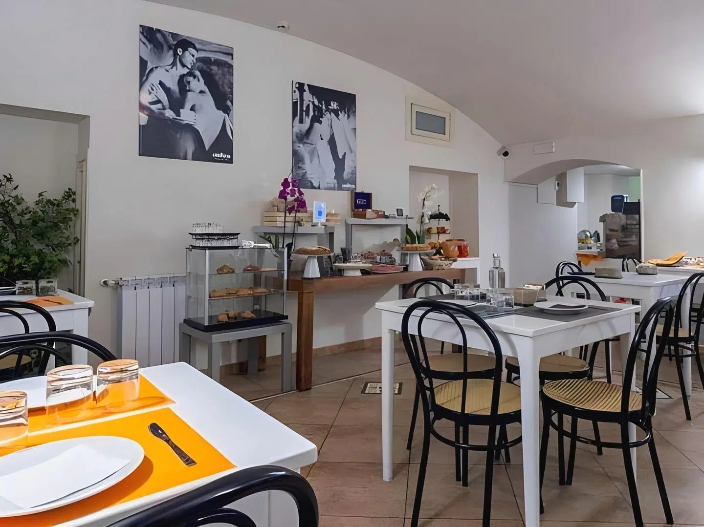 Montevecchio Restaurant