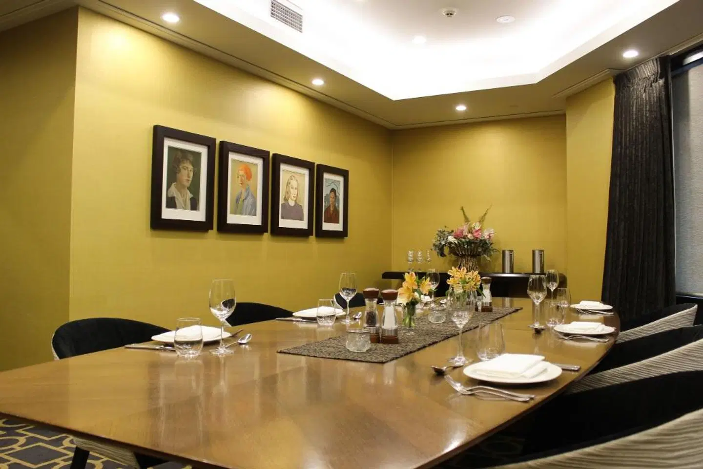 Bolton Hotel Konferenz