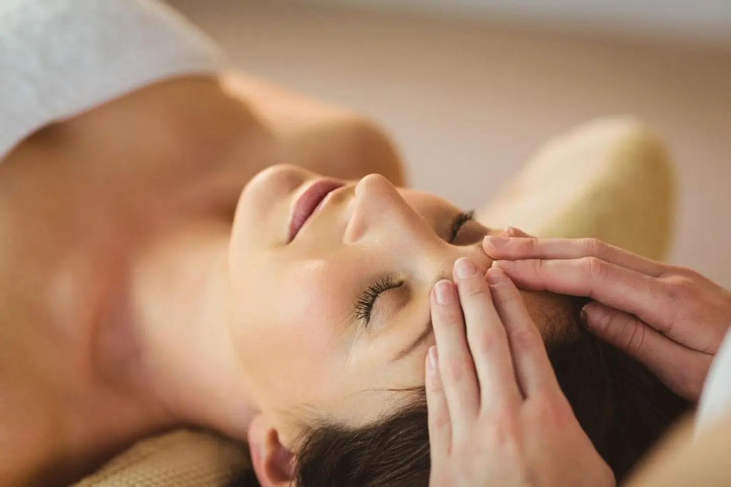 DeBrett HEALTH_BEAUTY