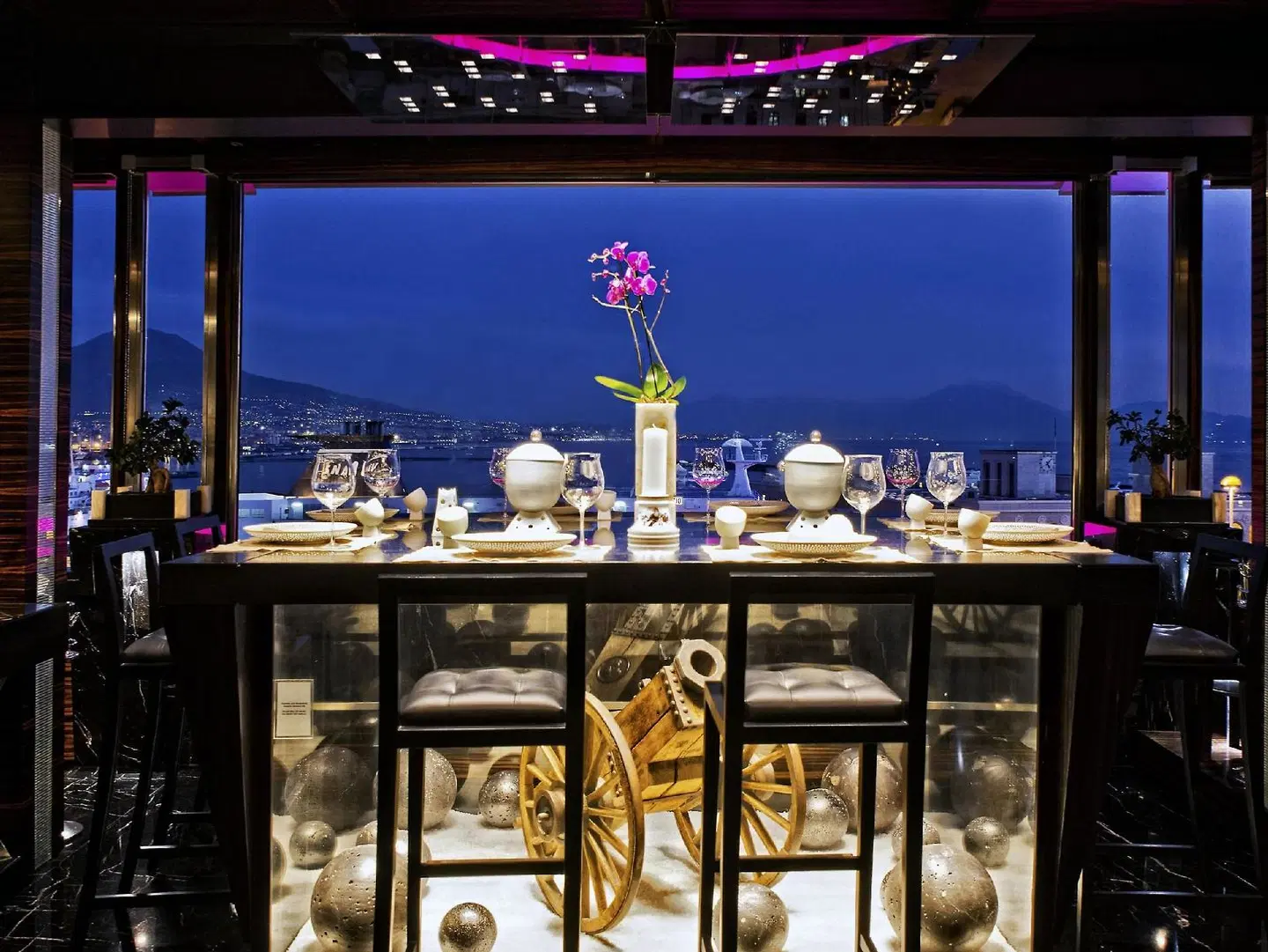 Romeo Bar