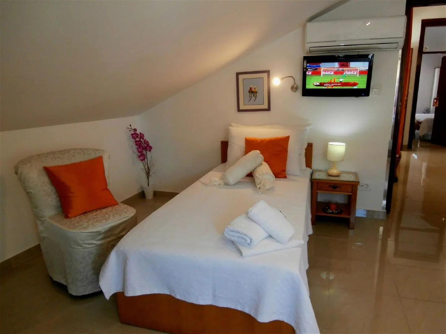 Apartments Cordis ROOM_EXAMPLE