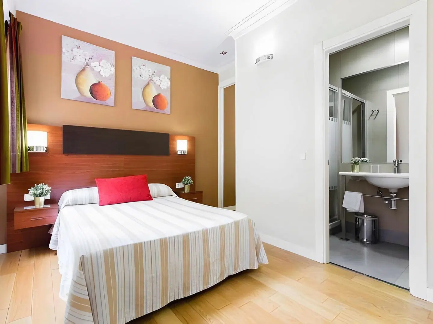 Hostal Abadia Madrid ROOM_EXAMPLE