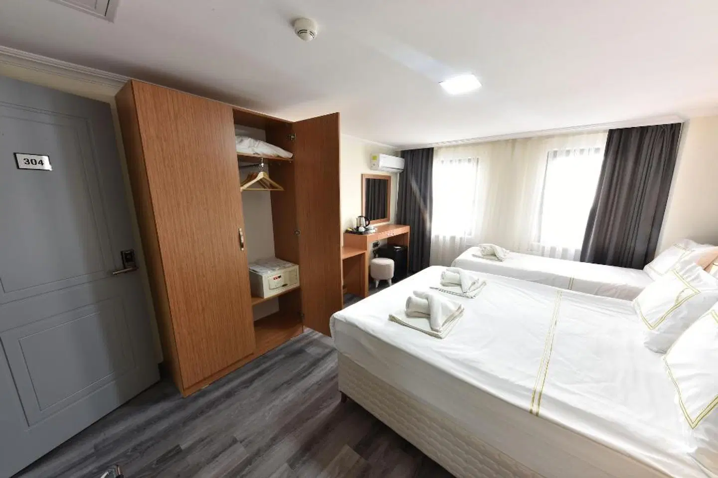 Almina inn Hotel ROOM_EXAMPLE