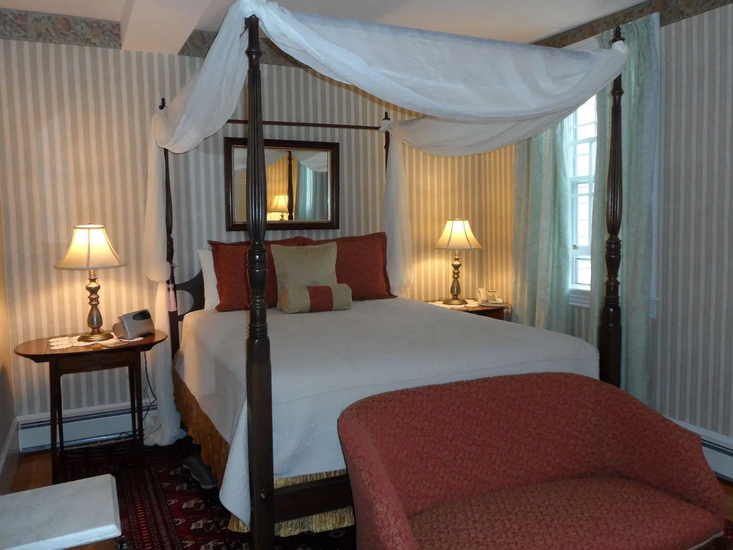 Hillsdale House Inn ROOM_EXAMPLE