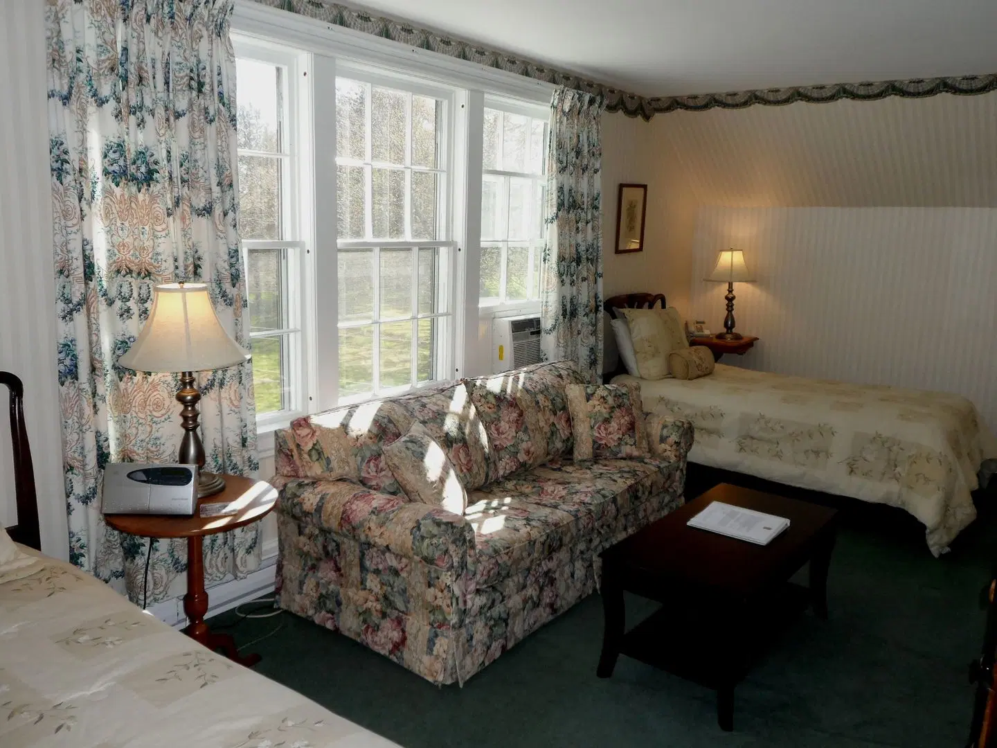 Hillsdale House Inn ROOM_EXAMPLE