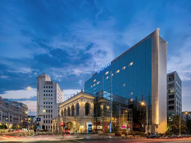 Novotel Bucharest City Centre Hotel EXTERIOR