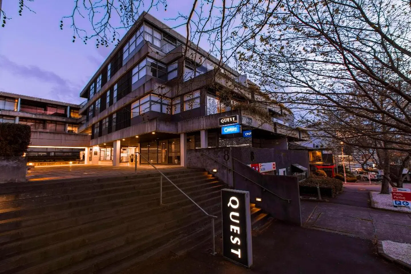 Quest Parnell EXTERIOR