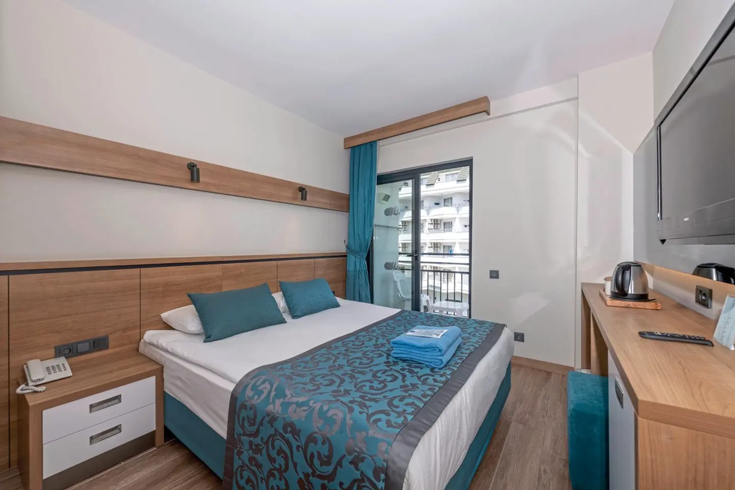 Meryan ROOM_EXAMPLE