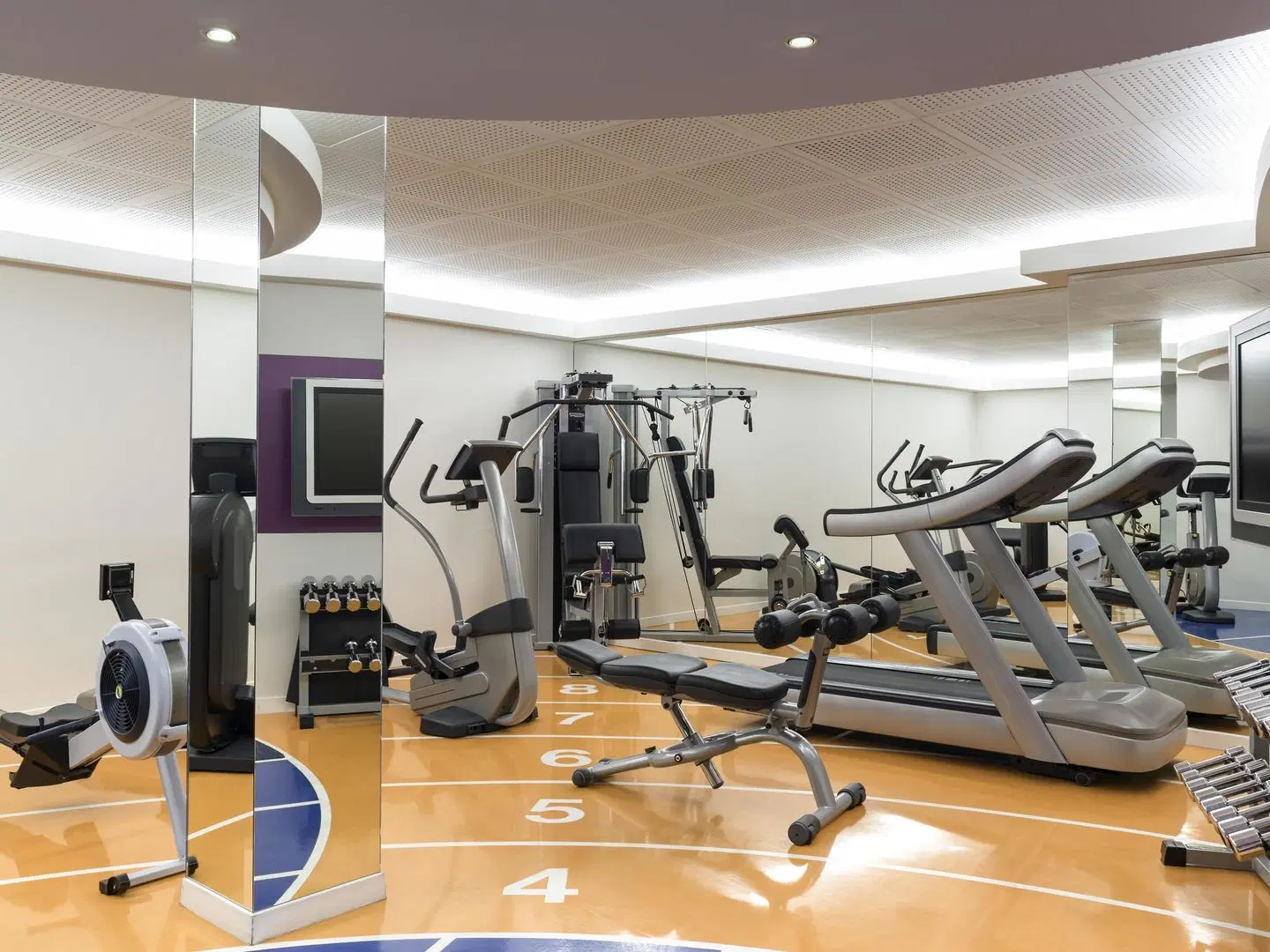 Novotel Genève Centre Hotel SPORTS_AND_LEISURE