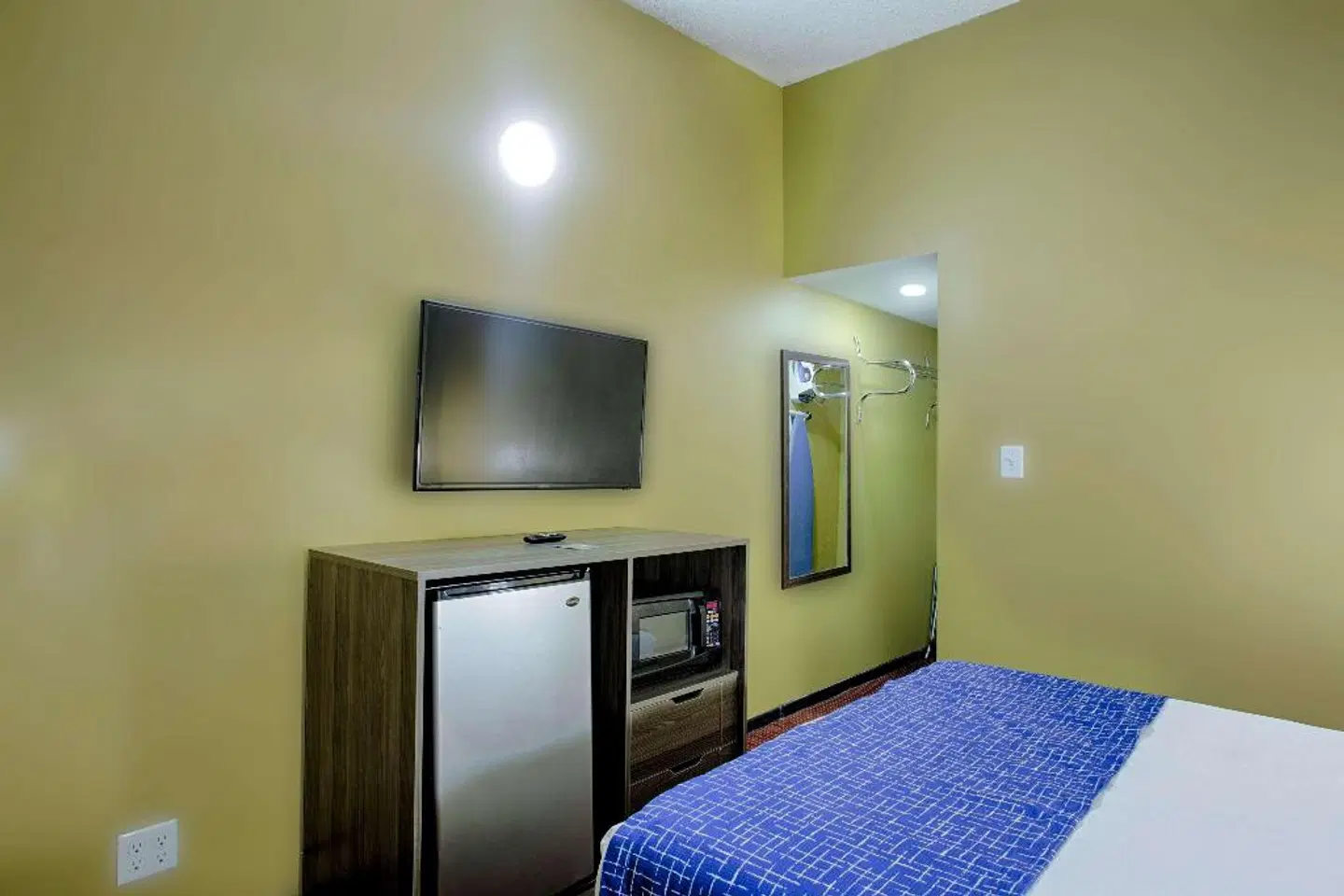 City Center Downtown ROOM_EXAMPLE