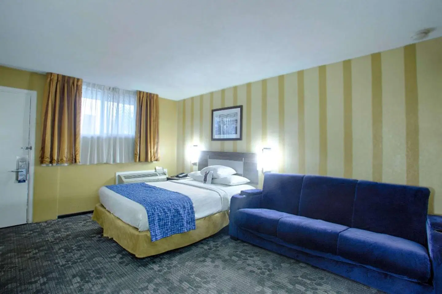 City Center Downtown ROOM_EXAMPLE