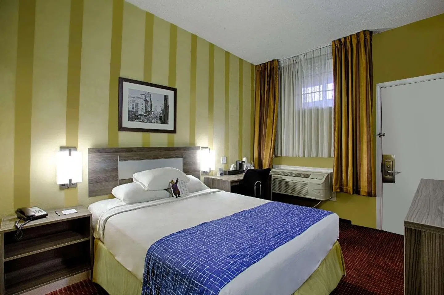City Center Downtown ROOM_EXAMPLE