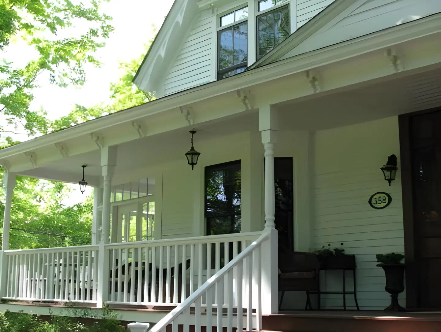 Gillespie House Inn EXTERIOR